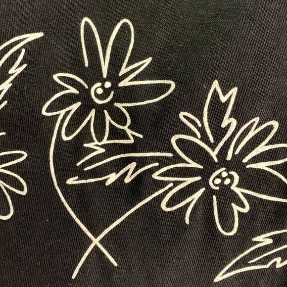 Susan Bristol Black Cotton White Floral Design Scoop Neck SS T-Shirt Size XL - Picture 9 of 9